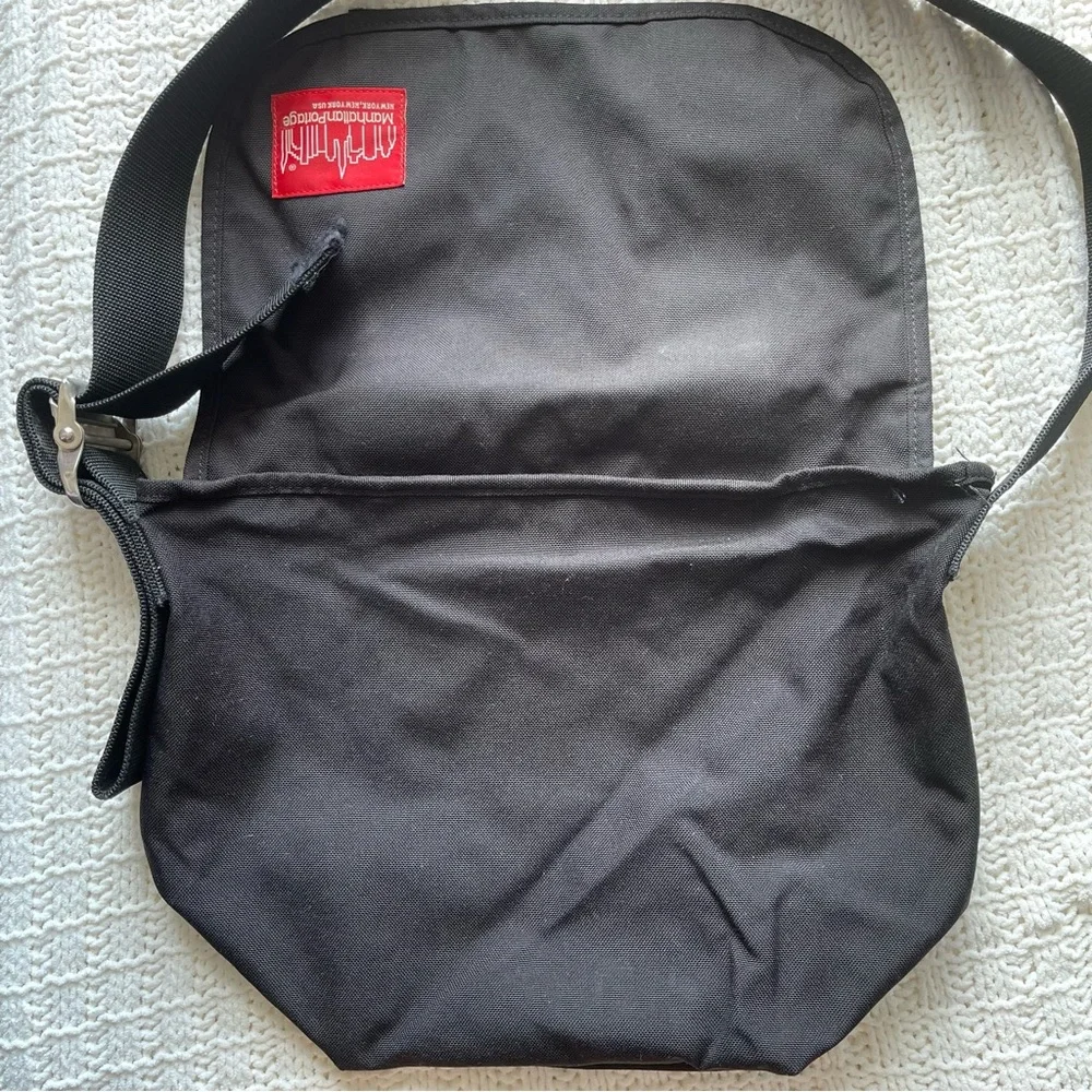 Manhattan Portage Vintage Messenger Black Small